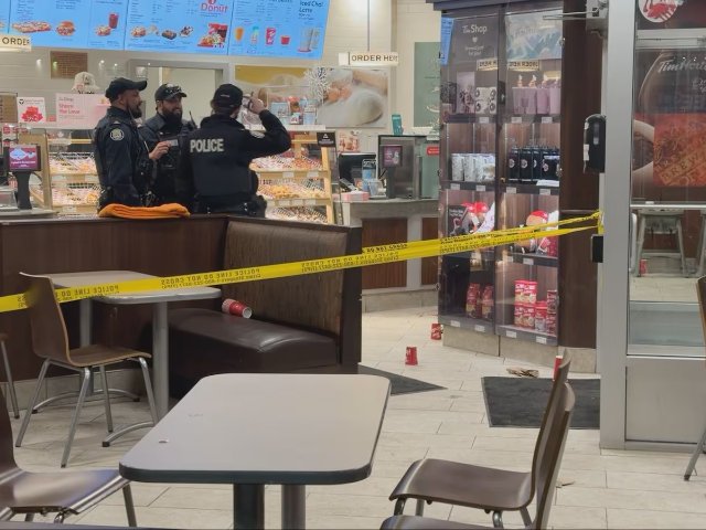 痛心！多伦多华人区Tim Hort...