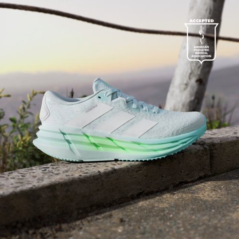 Adistar 4 女士跑步鞋