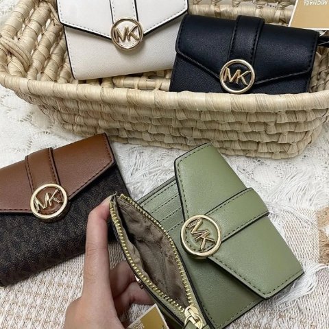 3折起+额外8折！Michael Kors 钱包折上折 | 均价$50 经典卡包$31