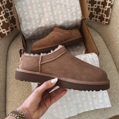 UGG Classic Micro 女士短靴