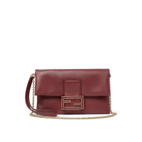 FendiBaguette Nappa皮革手拿包
