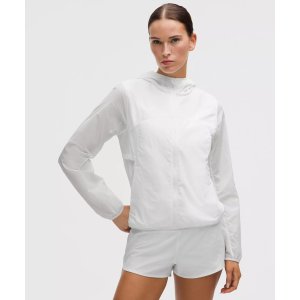 Lululemon纯净骨白！通风不闷 可做防晒服InsulEight 女士跑步外套 保暖