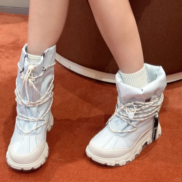 MetroPeak 女款运动鞋