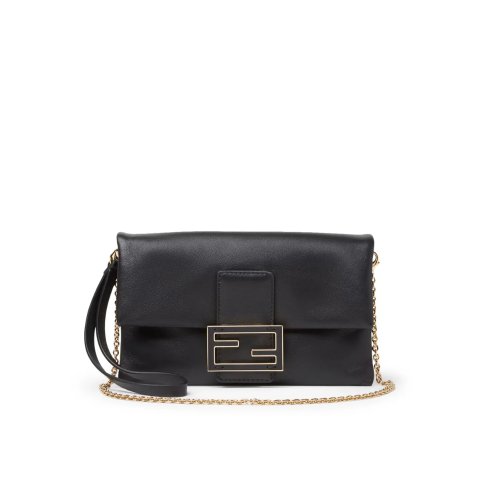 FendiBaguette Nappa皮革手拿包