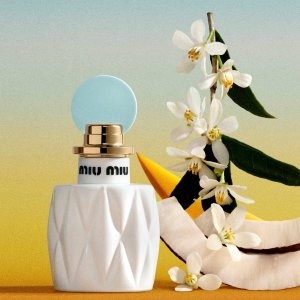 Miu Miu奶椰芒果香 把奶感做得很高级