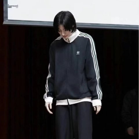 CLASSIC TRACK TOP 运动夹克