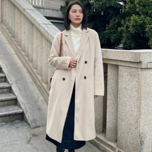 Claudie Pierlot 法式外套 正红风衣€197 莫兰迪外套€171