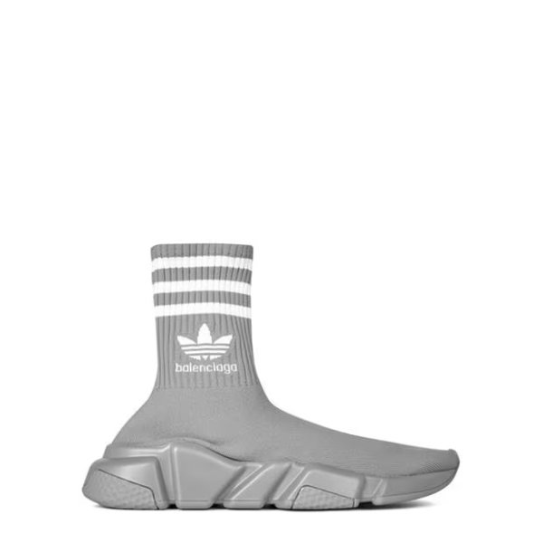 X Adidas 联名款袜子鞋