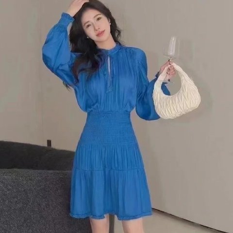 Maje克莱茵蓝米炸！缎面连衣裙