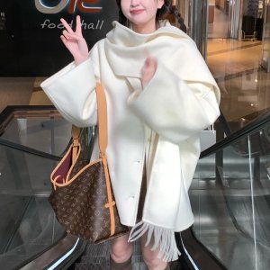 COS 封神大衣外套🧥短款风衣€106 101801平替€233