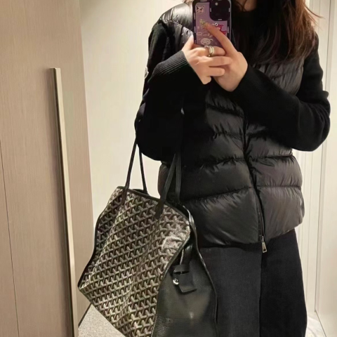 Moncler黑色罕见参加！@重生之2号 moncler cici拼接羽绒服