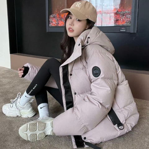 Canada GooseJunction 羽绒服