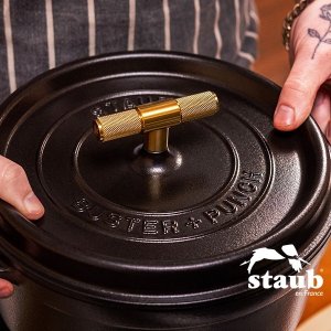 新品上市：STAUB × Buster + Punch联名铸铁锅 工业风满满