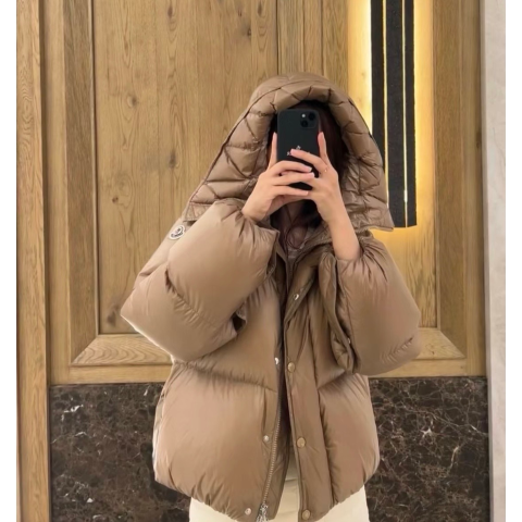Moncler@Amandy意国小曼妮BOREY 羽绒服