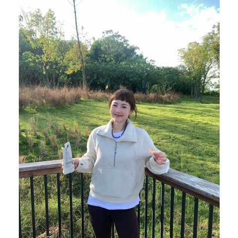 Lululemon@麦颗粒，版权属于原作者Scuba立领卫衣