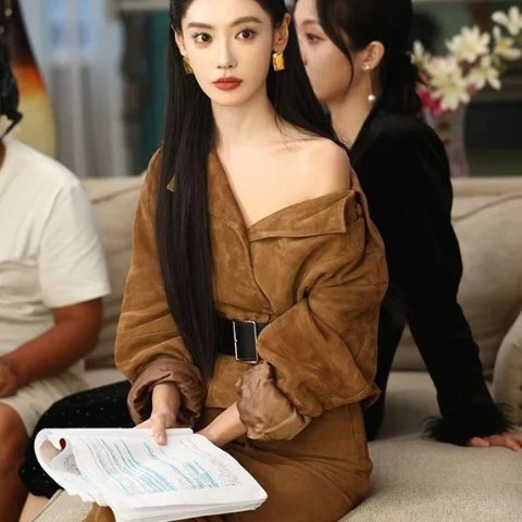 & Other Stories麂皮夹克