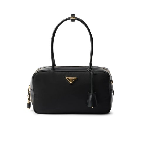 Prada竟然上新啦！保龄球包