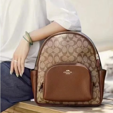 Coach留德华必备！老花双肩包