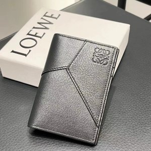 Loewe男士送礼佳品！@上海兴业太古汇LOEWE卡包