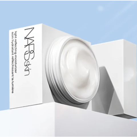NARS0硅油凝霜质地，是妆前也是护肤！LIGHT REFLECTING MOISTURIZER