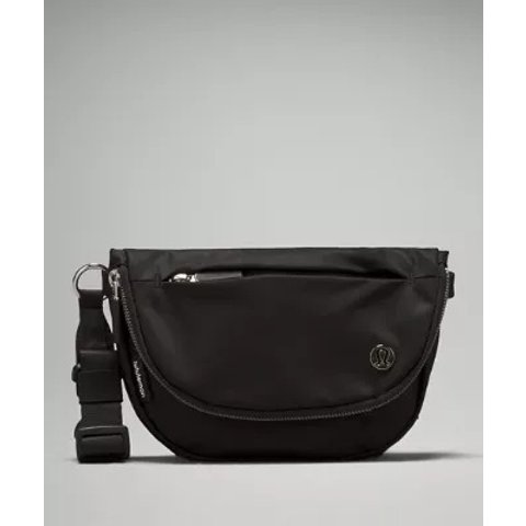Lululemon半月包 多色选
