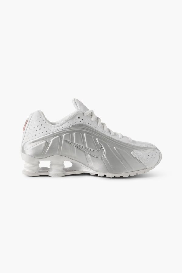 Shox R4 球鞋