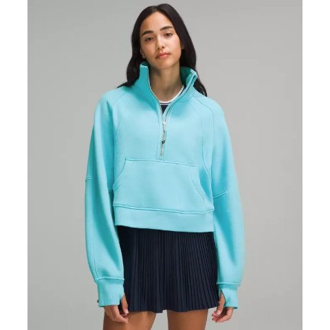 Lululemon这个颜色很清新欸！！Scuba卫衣