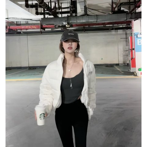 The North Face纯白色就很好看！！！Modis 羽绒服