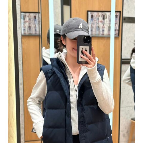 Lululemon什么啊 ！！！官网都不打折Wunder Puff 马甲