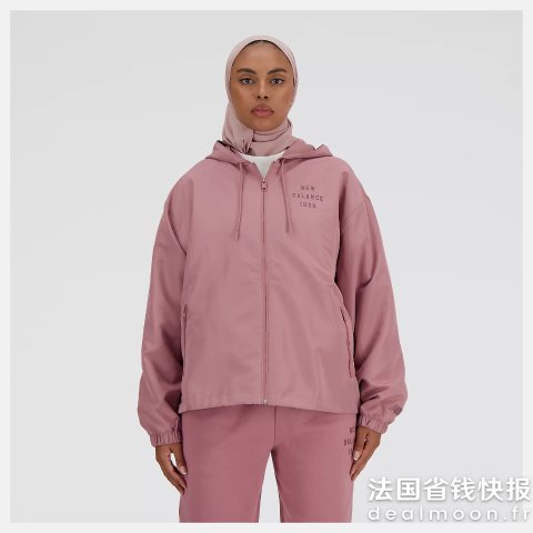 New Balance冲锋衣