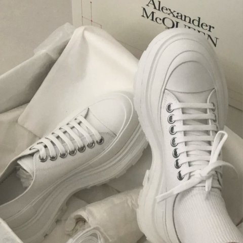Alexander McQueen超级经典大爆品！@DAIXUANtread 厚底鞋