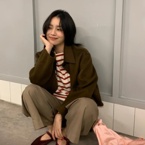 COS@哪七只短款大衣