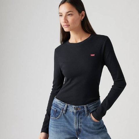 Levi s打底tee