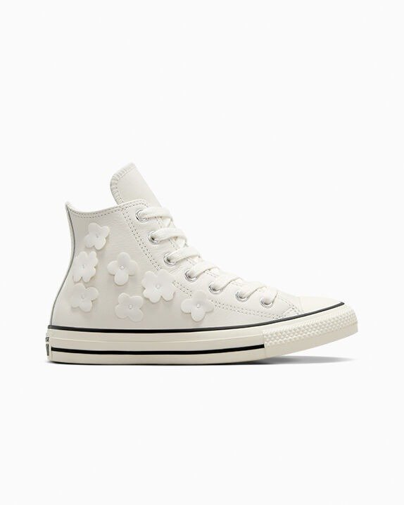 Chuck Taylor All Star 帆布鞋