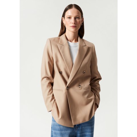 & Other Stories驼色西装