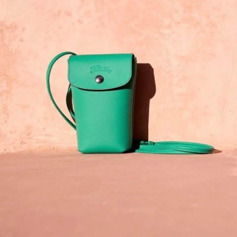 Longchamp不要质疑容量~@尖沙咀海港城 瓏驤 Emily薯条手机包 黑色