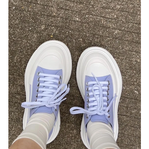 Alexander McQueenTread 厚底鞋