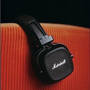 4折起！Marshall复古耳机€59