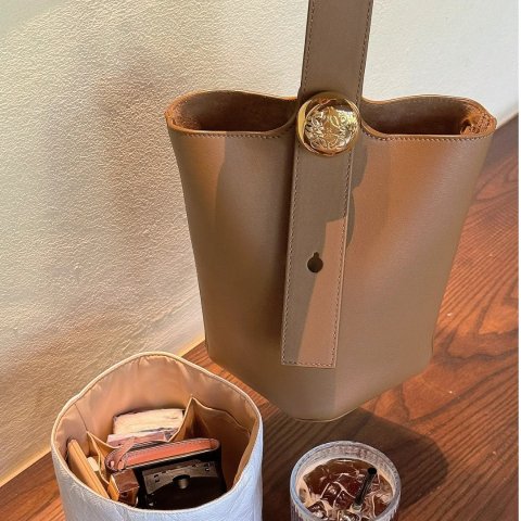 LoewePebble 水桶包