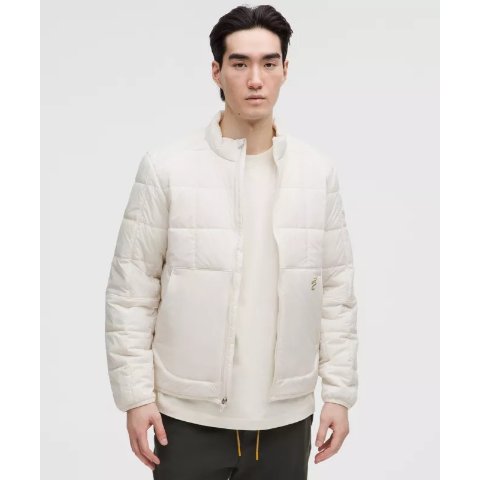 Lululemon蛇年限定羽绒服