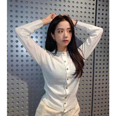 Vivienne Westwoodjisoo同款土星开衫