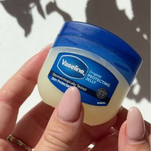 Vaseline 凡士林 便宜大碗的护肤神器 干燥、鸡皮一瓶搞定