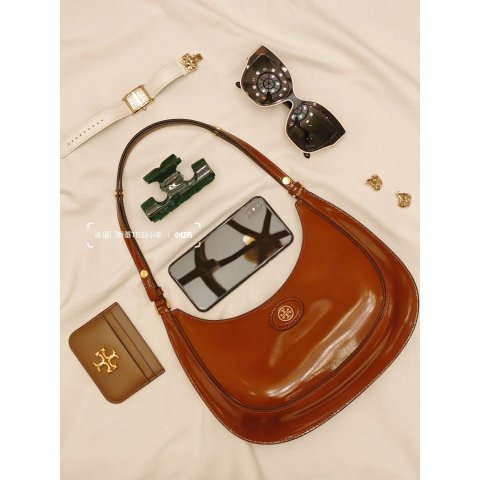 Tory Burch栗子棕!Robinson 单肩包
