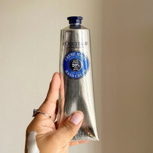 L'OCCITANE 欧舒丹乳木果护手霜 回国伴手礼有救了！