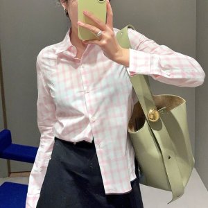 Loewe@成都太古里罗意威莉莉安Pebble 中号水桶包