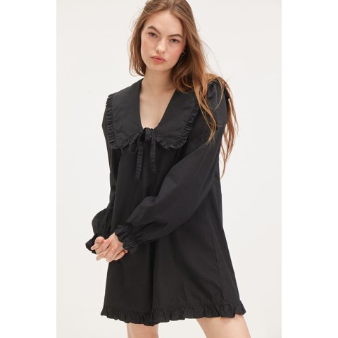 太乖了也！！！翻领小黑裙