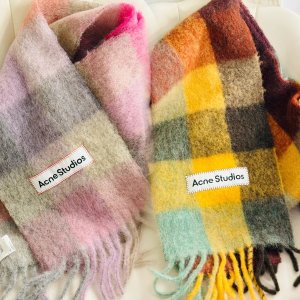 Acne Studios 清仓捡漏🧣羊毛围巾€86 工装牛仔裤€235