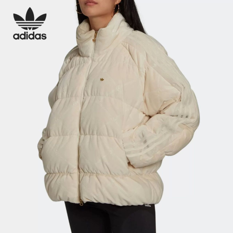 免邮+码数齐全 速来！！adidas 三叶草奶白色羽绒服捡漏‼️€89收（指导价€180）