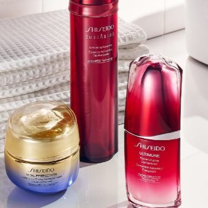 Shiseido 资生堂 红腰子系列 €81收两件 还原妈生好皮肤！