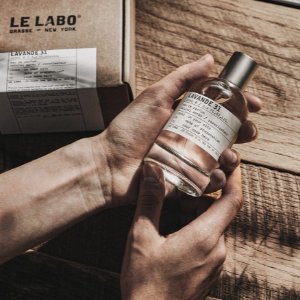 全部85折！蜡烛三件套€62Le Labo 万年高冷牌解禁！ 抢檀香木33、红茶23、玫瑰31